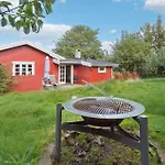 2 Bedroom Cozy In 펜션 *